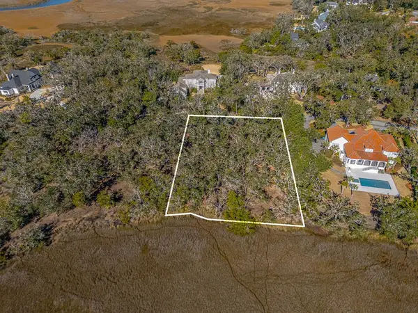 107 Davison Lane, St Simons Island, GA 31522
