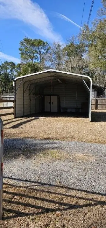 135 Thrower Lane, Brunswick, GA 31525 - Image #3