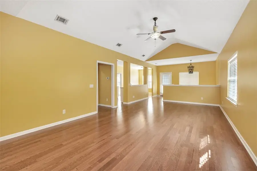 126 Drayton Circle, Brunswick, GA 31525 - Image #2