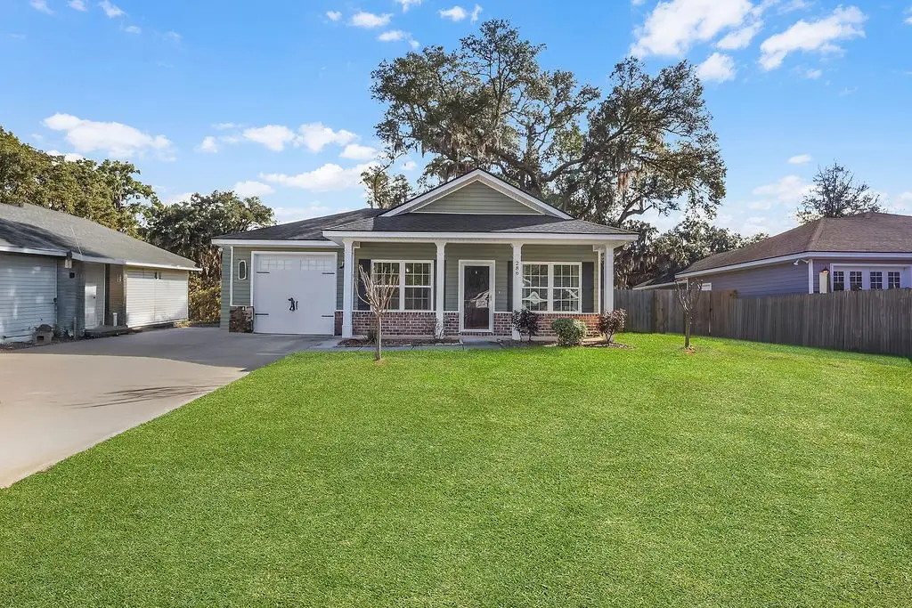 286 Bridgewater Lane, Darien, GA 31305 - Image #1