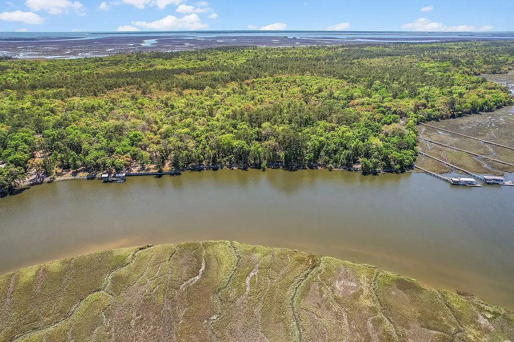 10.06 acres on Julienton Road Ne, Townsend, GA 31331 - Image #1