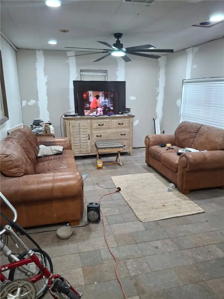 1906 Buchannon Street, Waycross, GA 31503 - Image #2