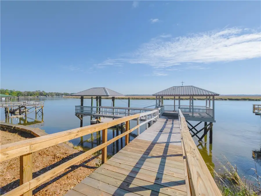 146 Royal Drive, Brunswick, GA 31523 - Image #2