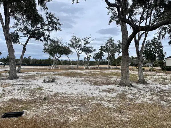 374 Oak Grove Island Drive, Brunswick, GA 31523