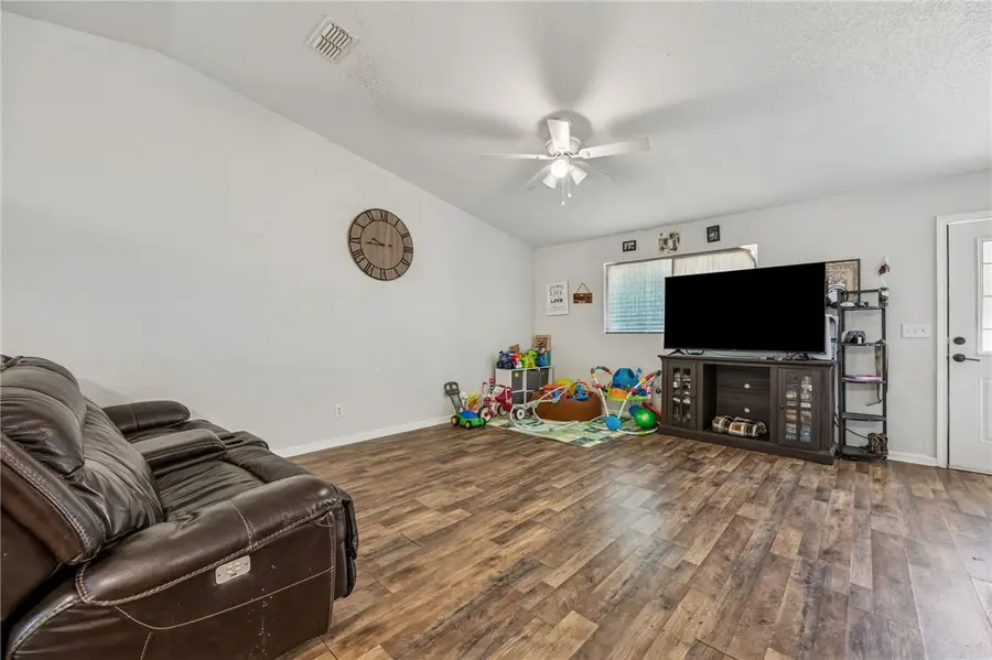 238 W Dawson Avenue, Kingsland, GA 31548 - #3