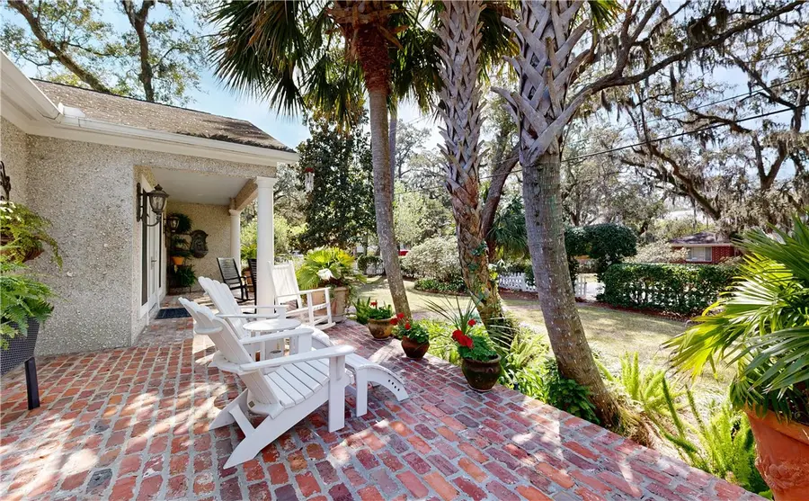 231 Magnolia Avenue, Saint Simons Island, GA 31522 - #3