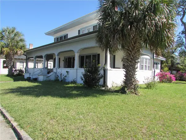 915 Carswell Avenue, Waycross, GA 31501