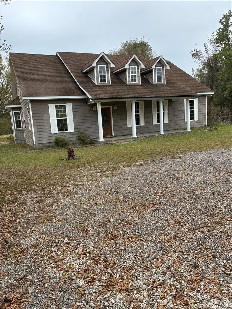 16575 Old Post Road, Waynesville, GA 31566 - #1