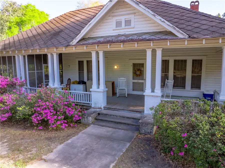 241 Strickland Avenue, Blackshear, GA 31516 - #2