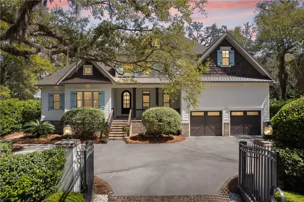 306 Broadway Street, St Simons Island, GA 31522