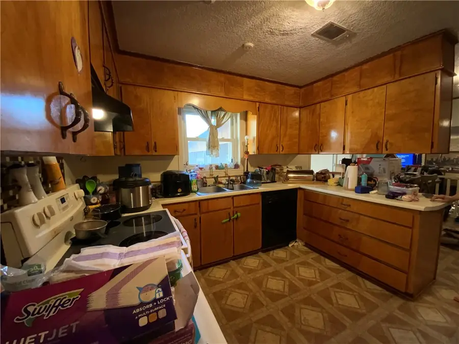 1802 Camellia Drive, Waycross, GA 31501 - #2