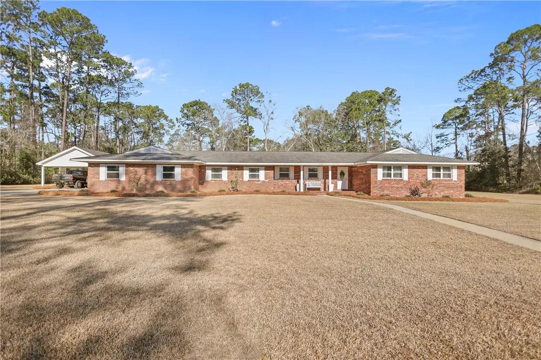548 S 5th Street, Jesup, GA 31545 - #1
