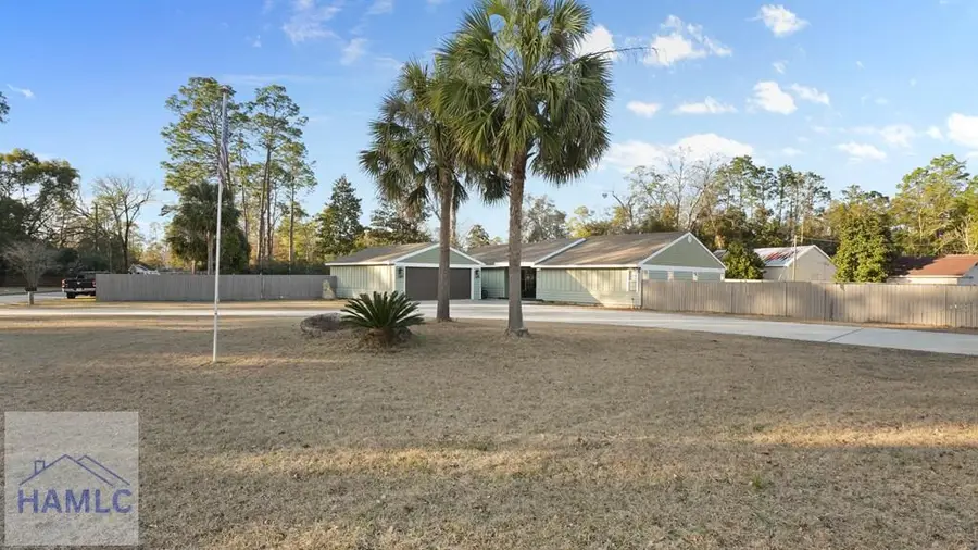 555 East Magnolia Street, Jesup, GA 31545 - Image #2