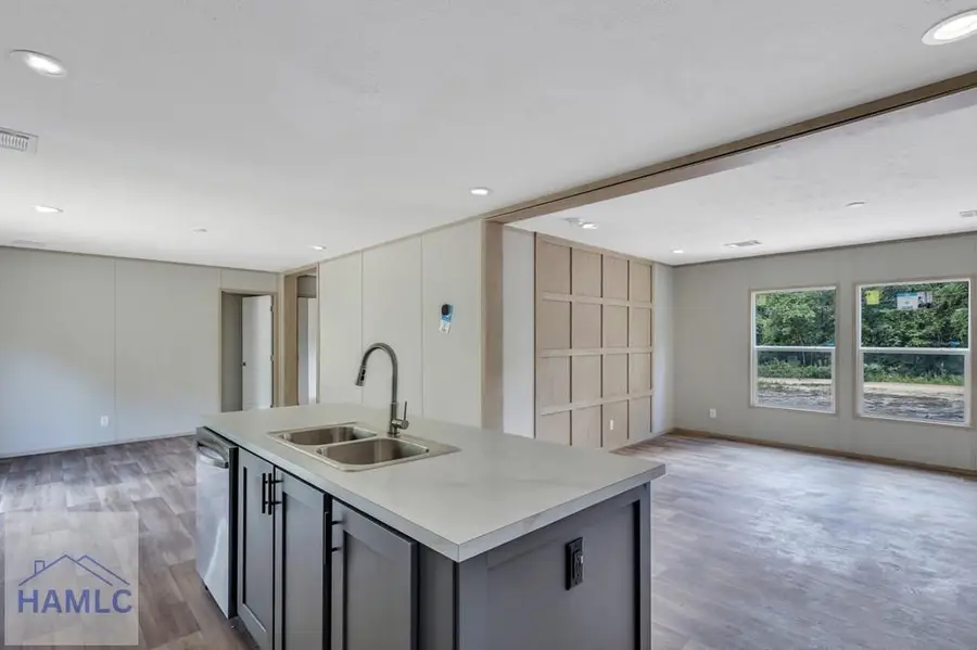 98 St Simons Street, Jesup, GA 31545 - Image #3