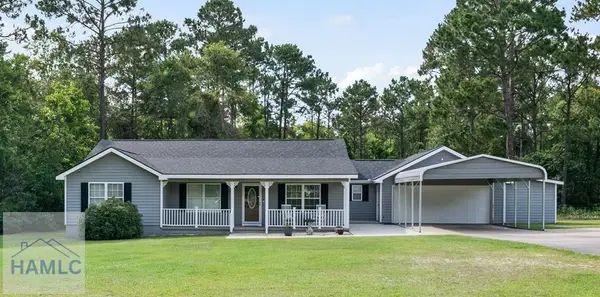 96 Palm Tree Place, Jesup, GA 31545