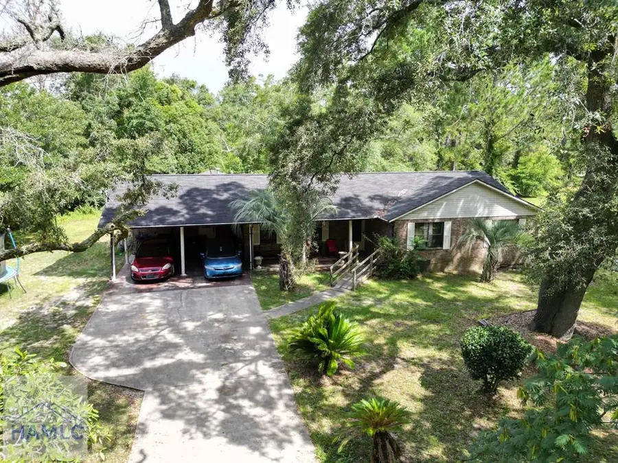 455 N Mahogany Street, Jesup, GA 31546 - #2