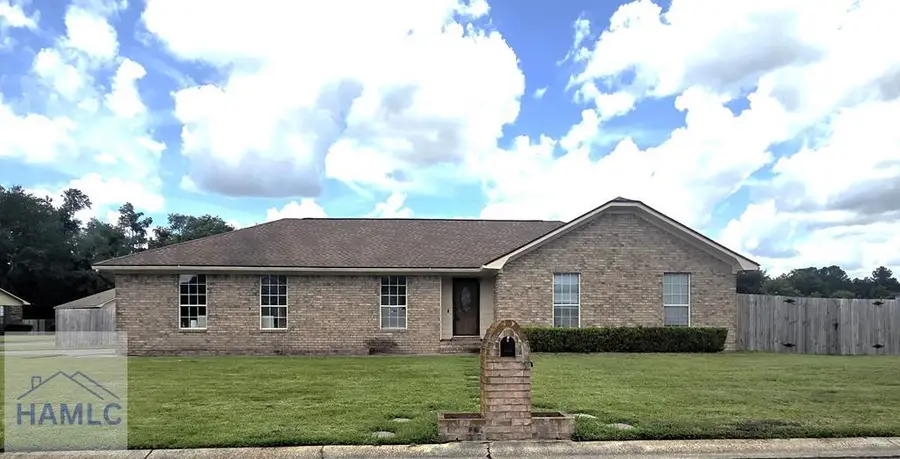 917 Malibu Drive, Hinesville, GA 31313 - #2