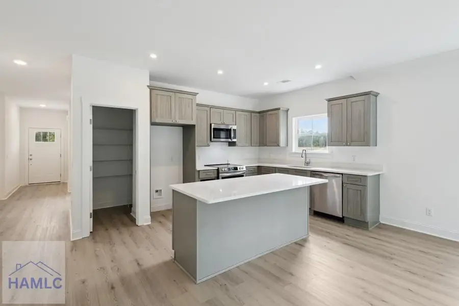 1044 Cottage Way, Darien, GA 31305 - Image #3