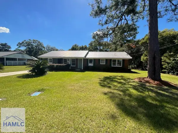 195 Hollywood Drive, Jesup, GA 31545