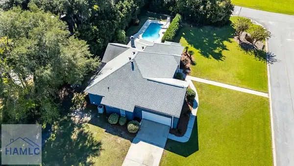 16 Glennmary Lane East, Richmond Hill, GA 31324