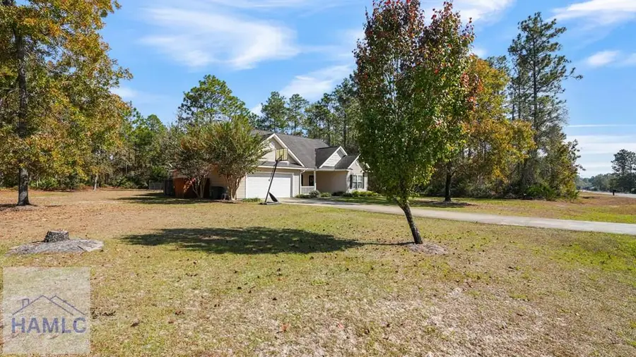 125 Sugar Maple Street, Jesup, GA 31546 - Image #2
