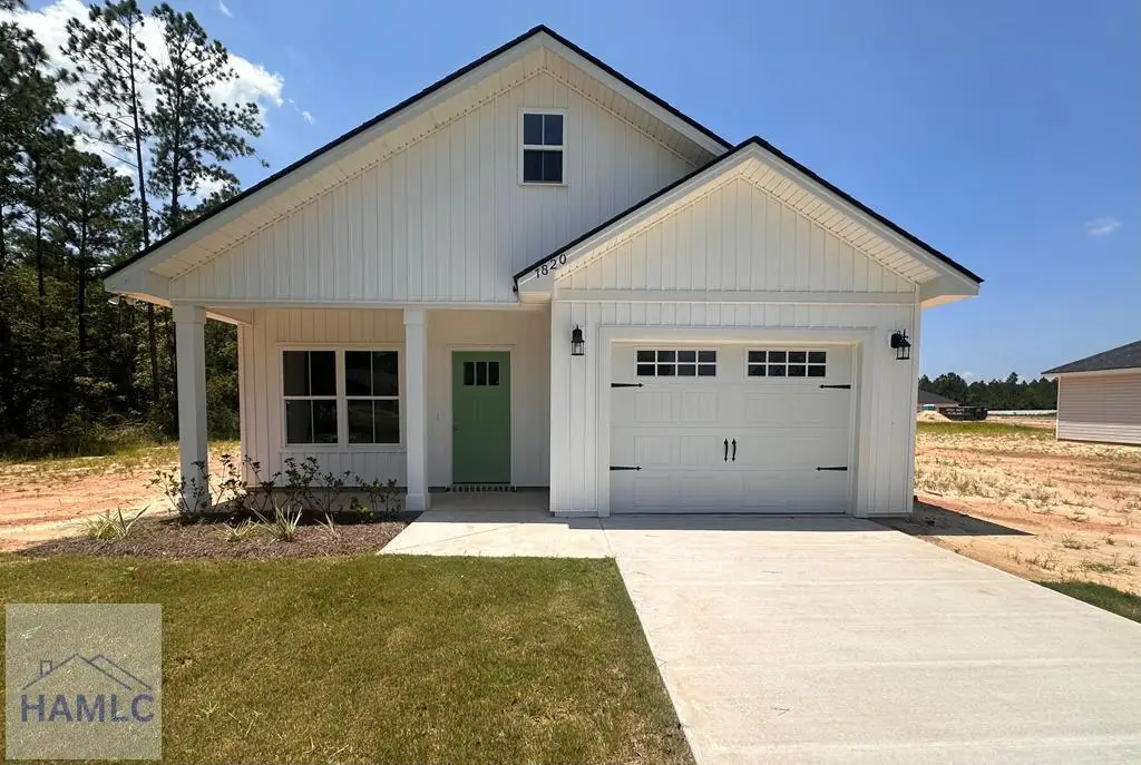 207 Wilson Avenue, Hinesville, GA 31313 - Image #1