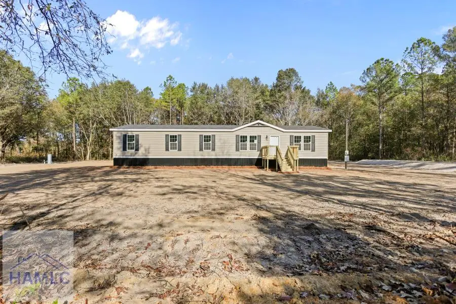 193 Hugh Gordon Se, Ludowici, GA 31316 - Image #1