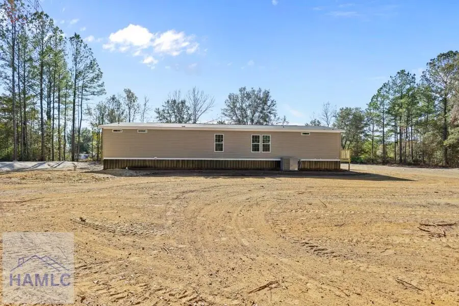 193 Hugh Gordon Se, Ludowici, GA 31316 - Image #3