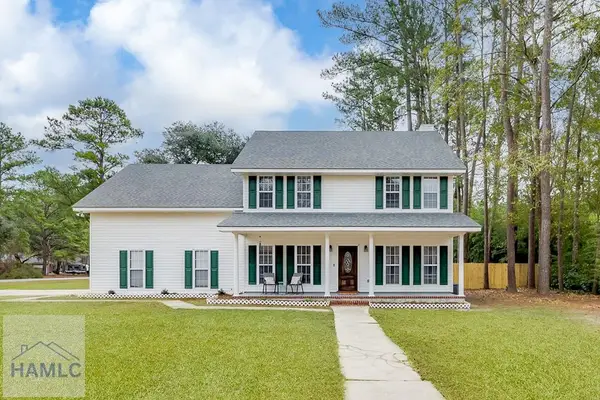 197 Oak Pointe Drive, Richmond Hill, GA 31324