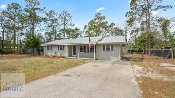 766 Oak Villa Drive, Jesup, GA 31546