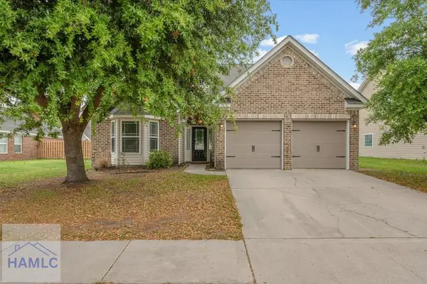 25 Chesnut Oak Drive, Richmond Hill, GA 31324