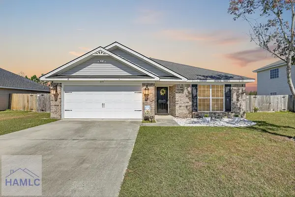 215 Nobel Crest, Hinesville, GA 31313