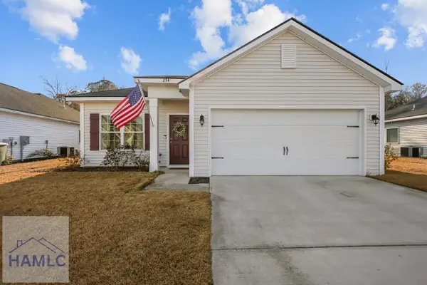 254 Brightleaf Circle, Hinesville, GA 31313