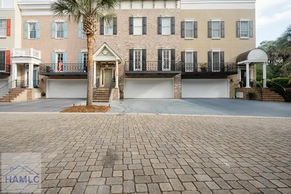 2 Paddington Circle, Savannah, GA 31410