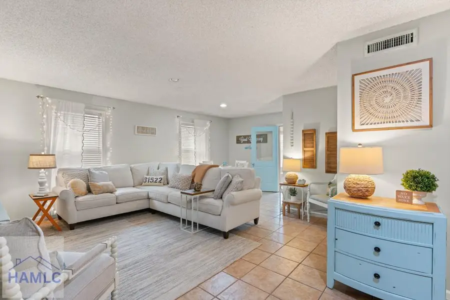 302 E Island Square, Saint Simons Island, GA 31522 - #3