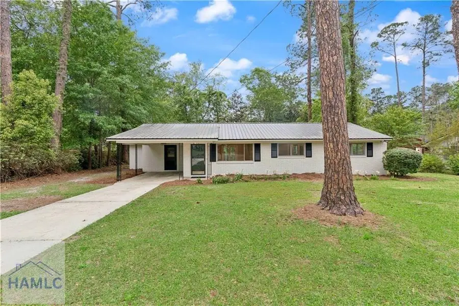 147 Greenwood Street, Jesup, GA 31545 - #2