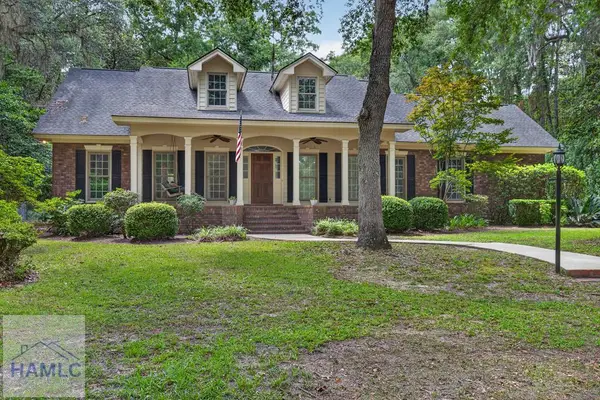 424 Old Savannah Road, Hinesville, GA 31313