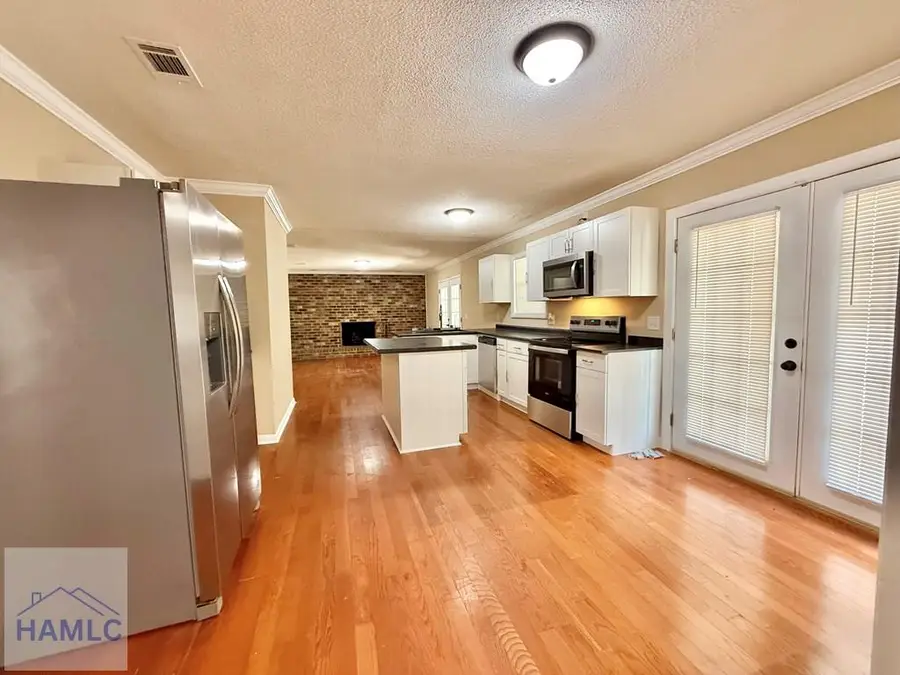 30 Buck Street, Hinesville, GA 31313 - #3