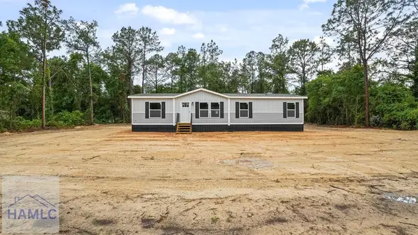 322 Heather Road, Jesup, GA 31545