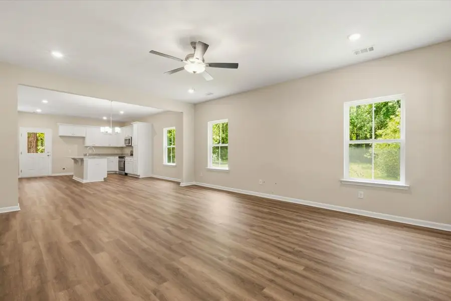 1302 Kentucky Street, Darien, GA 31305 - #3