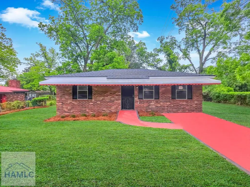 3911 5th Street, Garden City, GA 31408 - #1