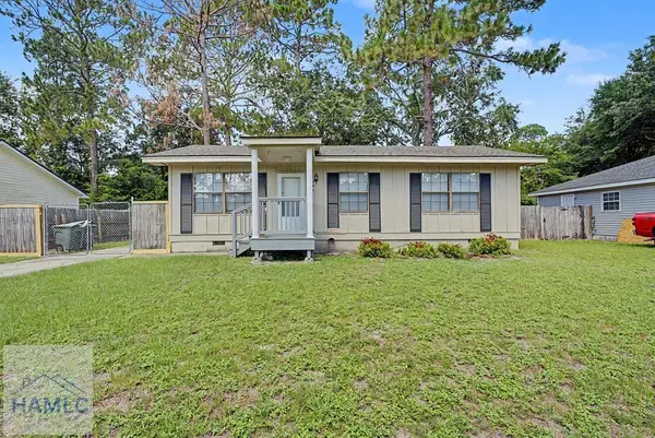 241 Pointe South Drive, Hinesville, GA 31313