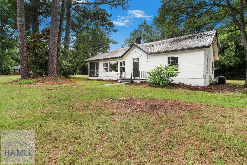 178 West Church Street, Ludowici, GA 31316 - #1