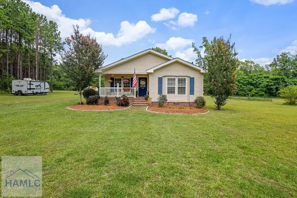 1327 R L Roberts Road, Pembroke, GA 31321