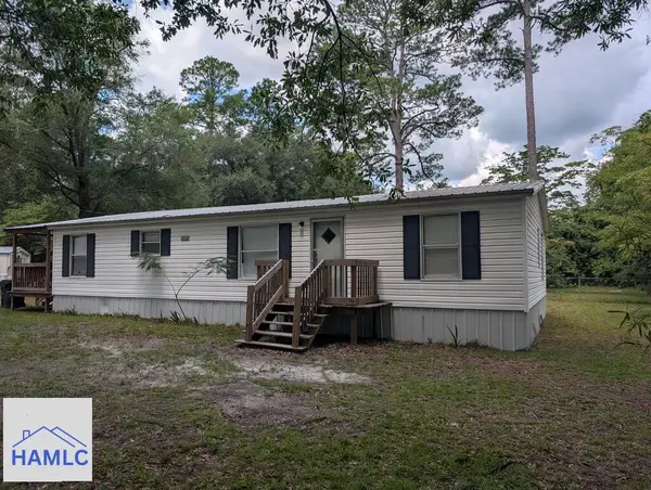 68 Golf Street Ext, Jesup, GA 31545