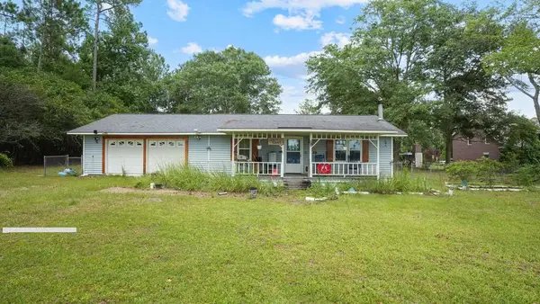 1775 East Lake Drive, Screven, GA 31560