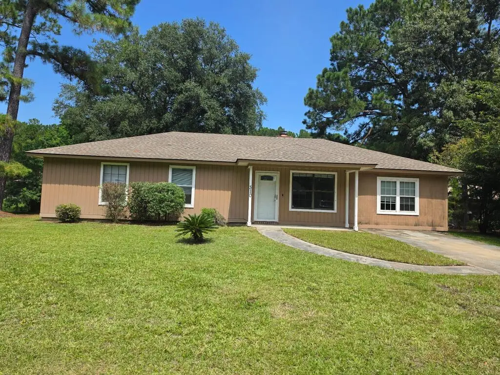 310 York Lane, Hinesville, GA 31313 - #1