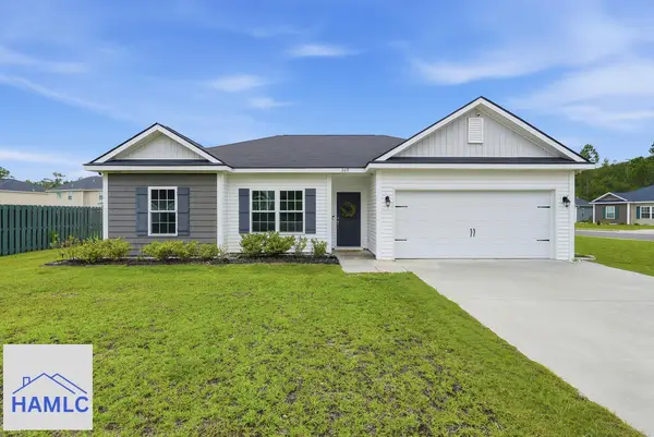 369 Brightleaf Circle, Hinesville, GA 31313