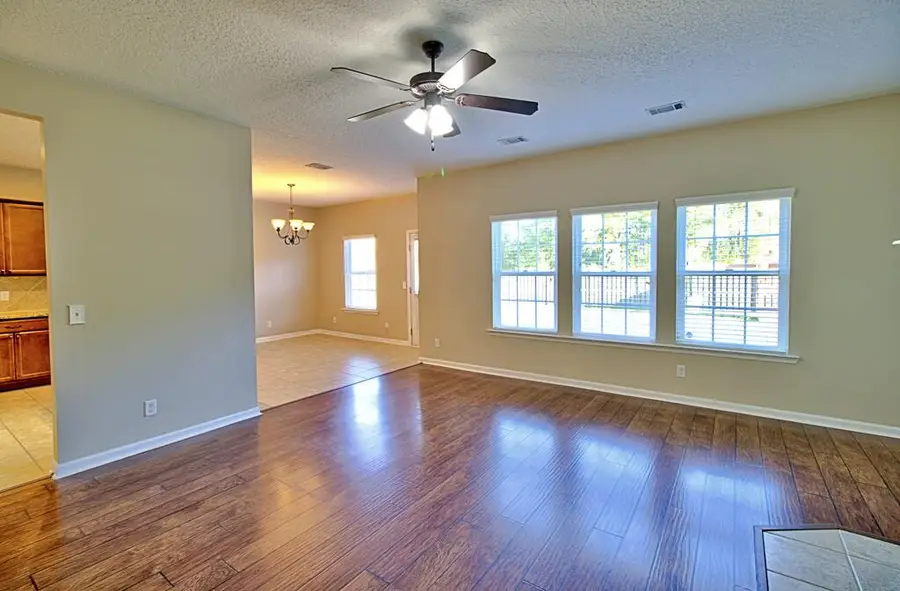 1111 Marne Boulevard, Hinesville, GA 31313 - #3