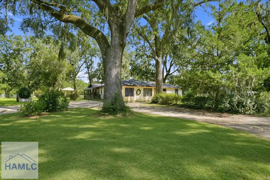 465 E Poncell Dr, Midway, GA 31320 - #2